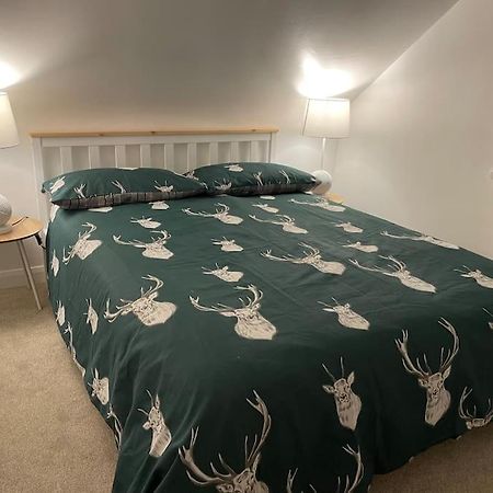 Stylish & Spacious 2 Storey, 3 Bed Apartment Gravesend Esterno foto
