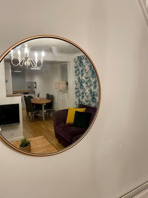 Stylish & Spacious 2 Storey, 3 Bed Apartment Gravesend Esterno foto